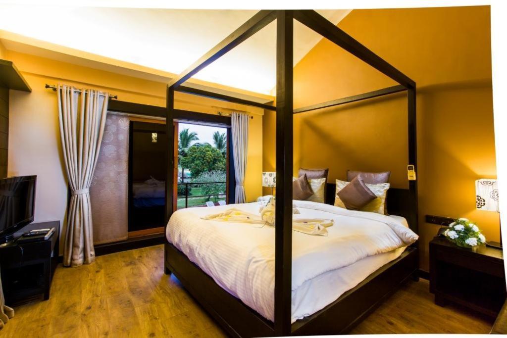 The Beach House Goa ベナウリム エクステリア 写真